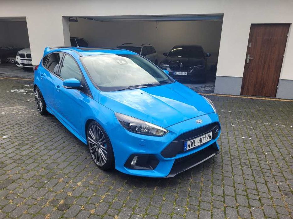 Wypożyczalnia wynajem samochodów osobowych