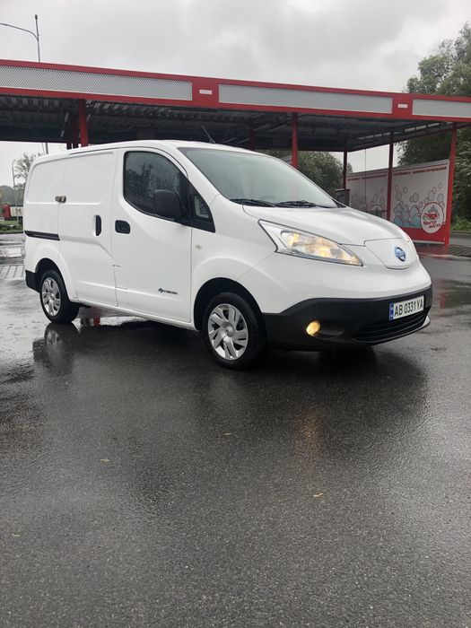 Nissan eNV200 24kw