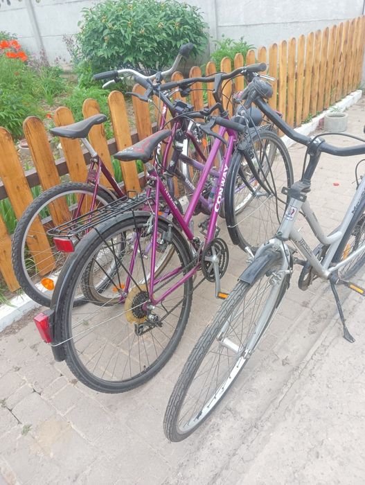 Продам женские велосипеды.