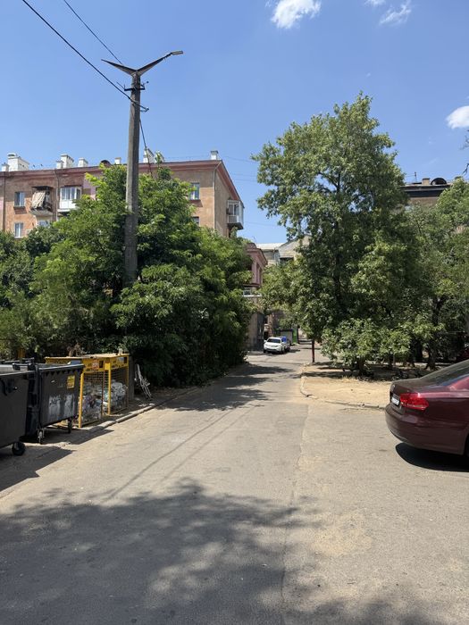 Сдам в оренду,гараж, проспект Центральний,містечко  Казка, Україночка