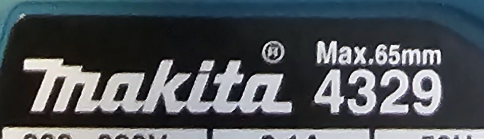 Wyrzynarka makita 4329 +walizka 450W