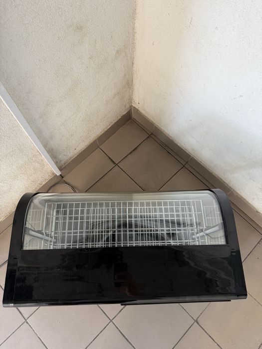 Холодильник Кондитерський-Десертний Настільний Good-food !