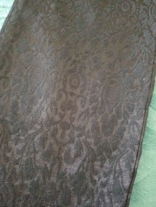 Calças pretas Sfera