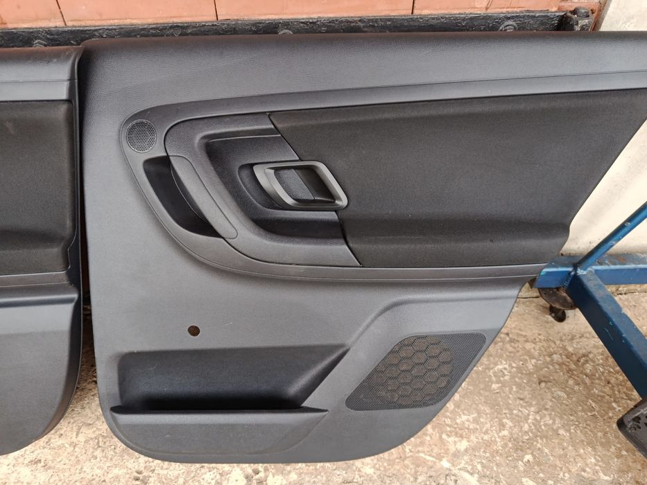 Дверні карти skoda fabia універсал