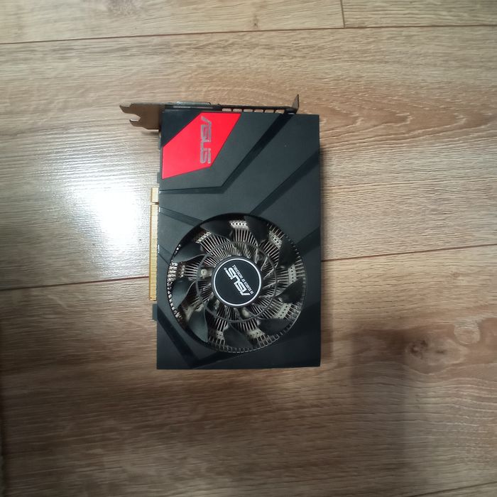 Продам відеокарту