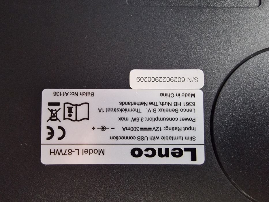 Gramofon Lenco L-87 Adapter