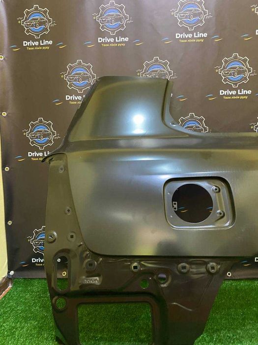 Задне праве крило Toyota Land Cruiser 200 (2016-2021)