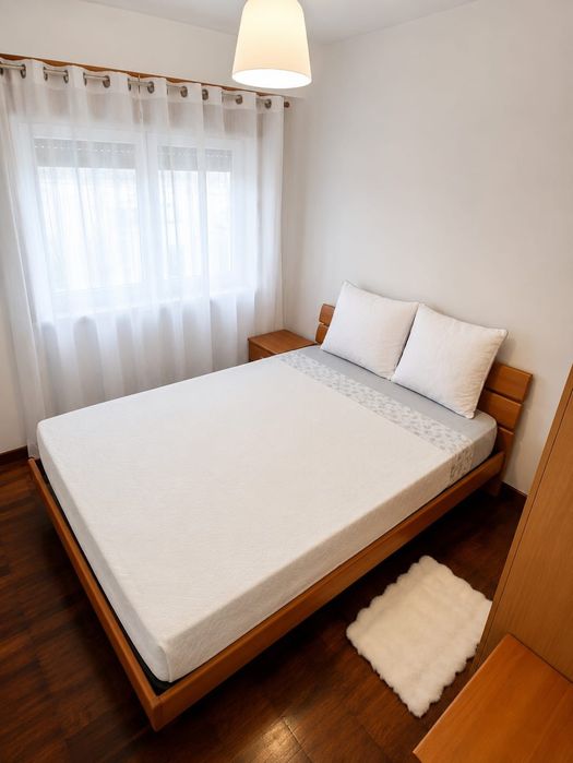 1 quarto disponivel em rio de mouro