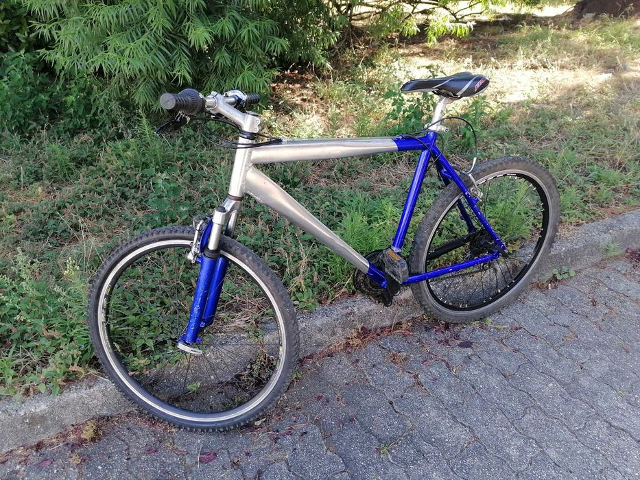 bicicleta btt mtb berg shimano em otimo estado