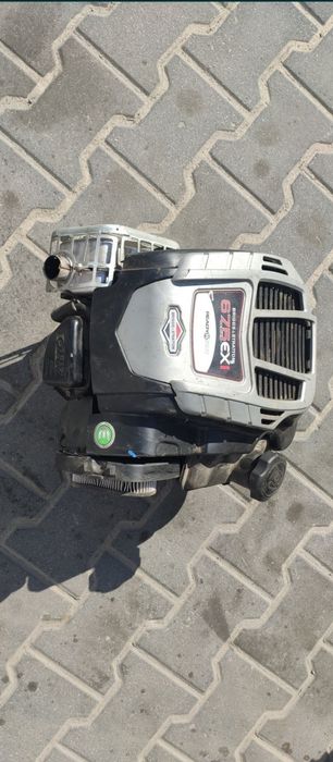 Silnik Briggs 675 EXI na części gaźnik,cewka,tłumik,zbiornik paliwa