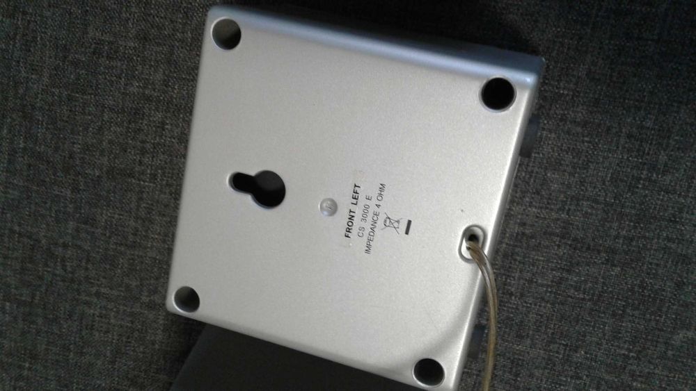 Philips Колонки от Домашнего кинотеатра Кубики 4 Ом