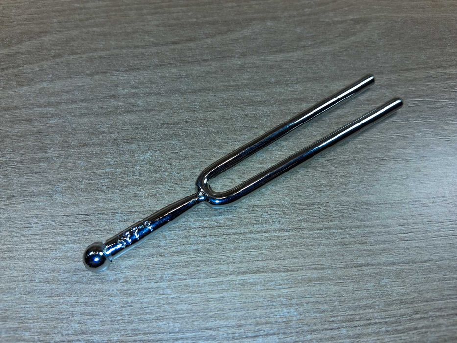 N066 Kamerton Widełkowy A 440 Hz Klasyczny Stroik Do Instrumentów