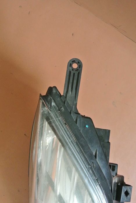 Фара Hyundai IX20 правая1500