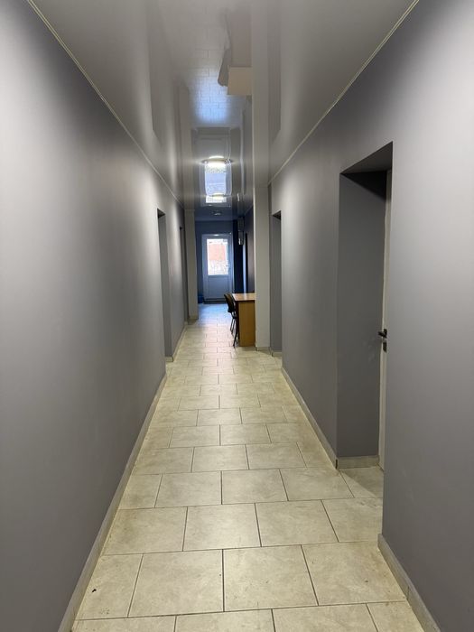 Продаж комерційного приміщення з орендарями