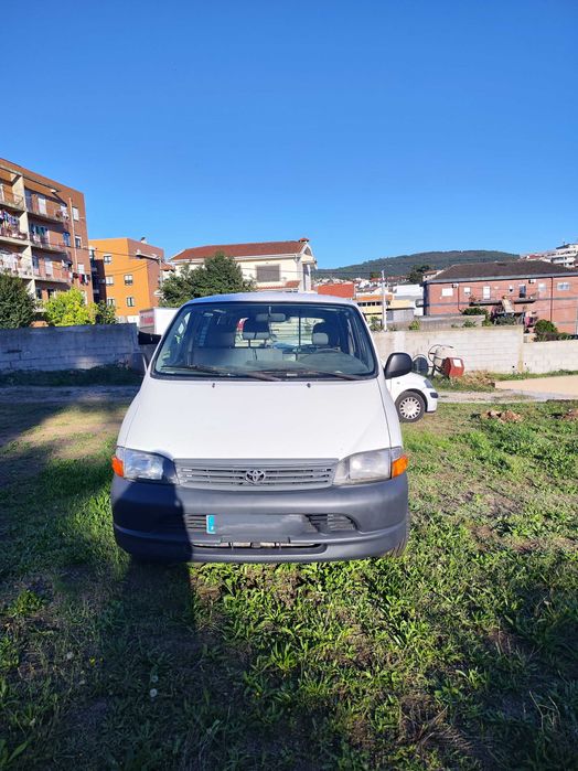 Toyota Hiace 3 lugares