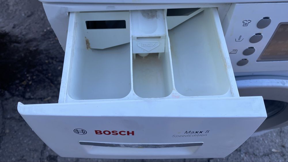 Пральна машинка bosch