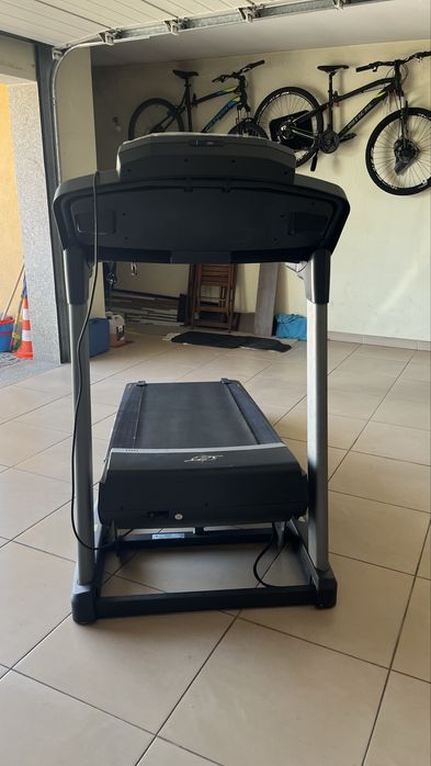 Passadeira de Corrida NordicTrack T13.0 QuadFlex – Como Nova / Pouco Uso