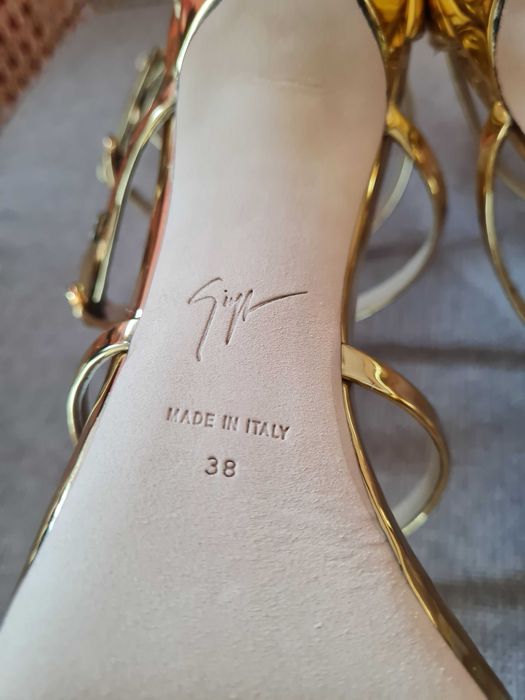 Szpilki sandały Giusppe  Zanotti r.38 złote