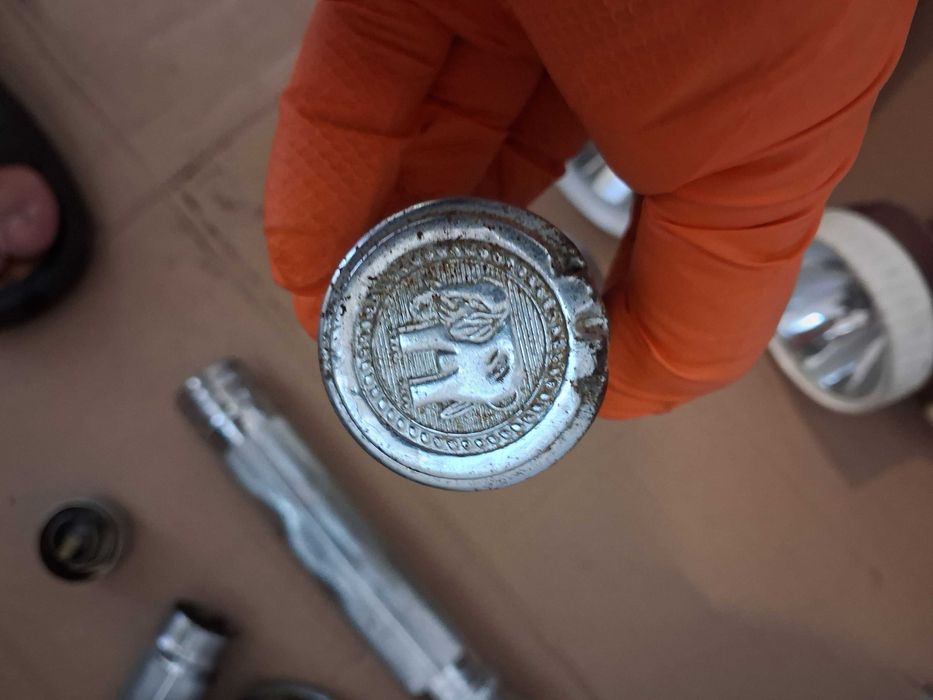 Zestaw starych latarek z PRL-u