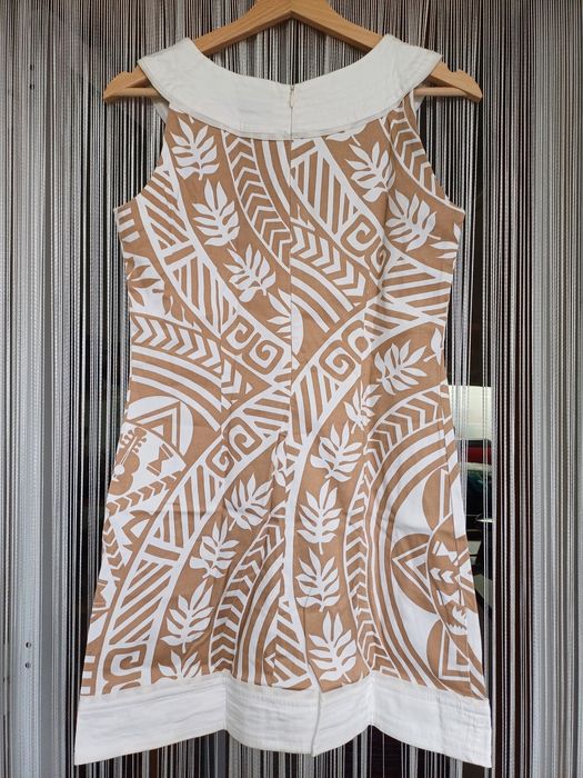 Vestido da Blanco, branco e bege, com motivos geométricos (36)