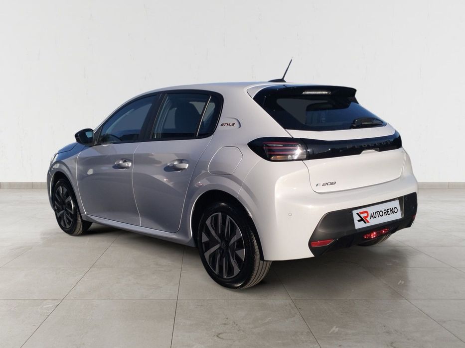 Peugeot e-208 50 kWh Style
