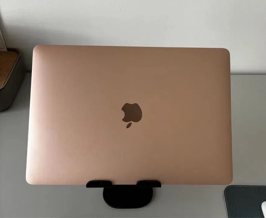 MacBook Air Retina 13" 2018 | i5 | 8GB RAM | [128/256]GB SSD