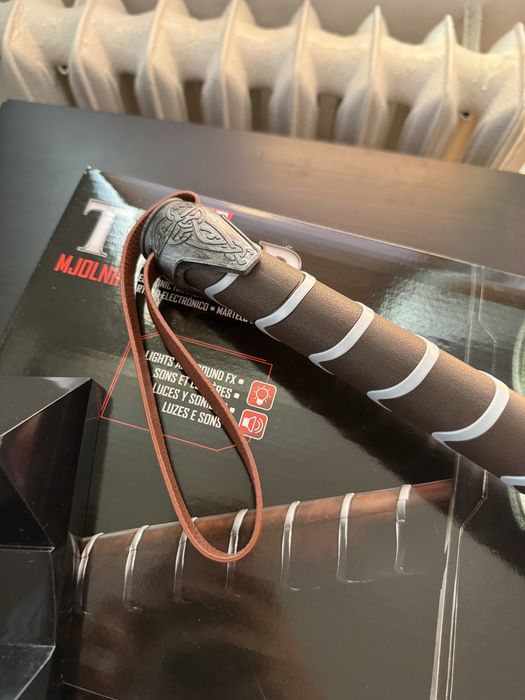Mjolnir Młot Thora Replika Elektroniczna Marvel Hasbro