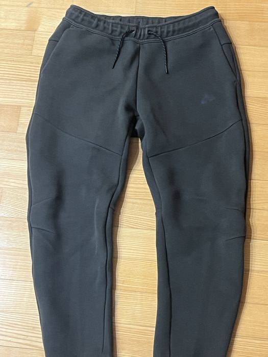 штани Nike tech fleece