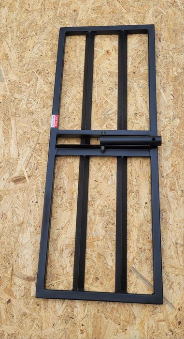 Niwelator terenu grabie równarka trawników