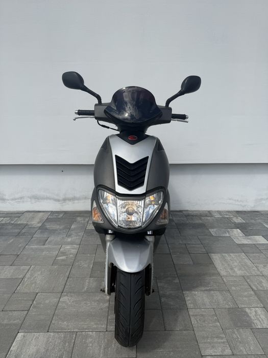 Skuter Kymco Super 9 LC 50