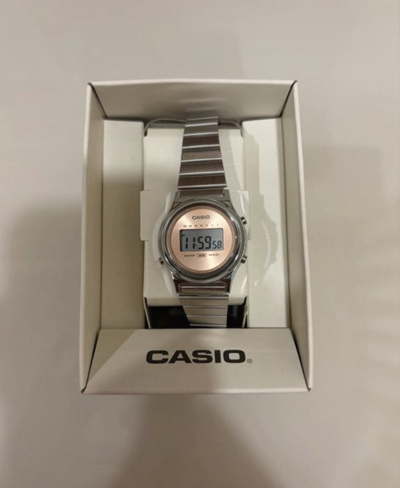 Relógio Casio Vintage Mini Prateado