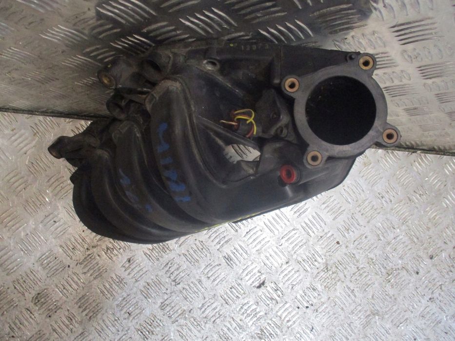 Kolektor ssący MINI COOPER 1,6i 04777846AE