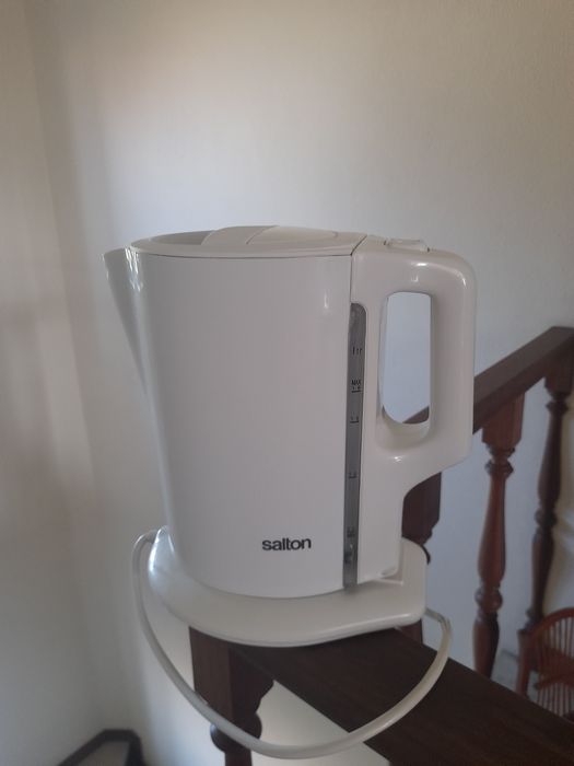 Maquina de fazer cafe