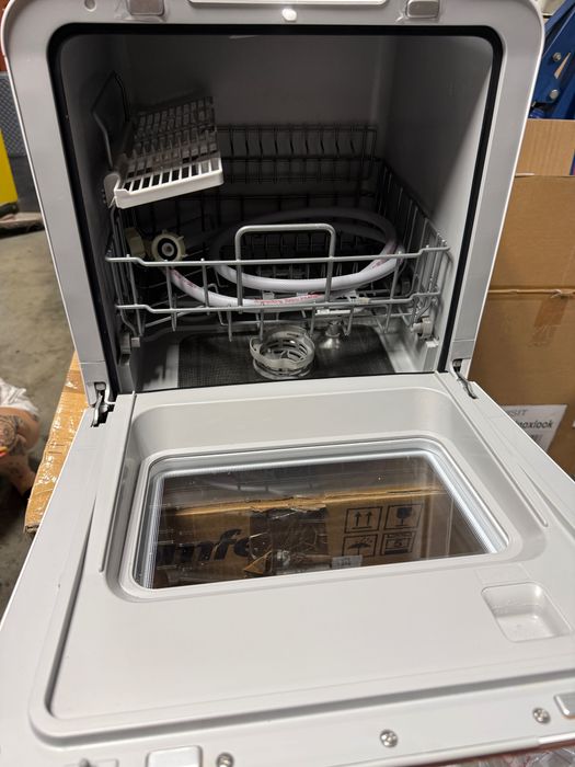 Zmywarka mini nablatowa COMFEE' Mfd42S110W turystyczna super