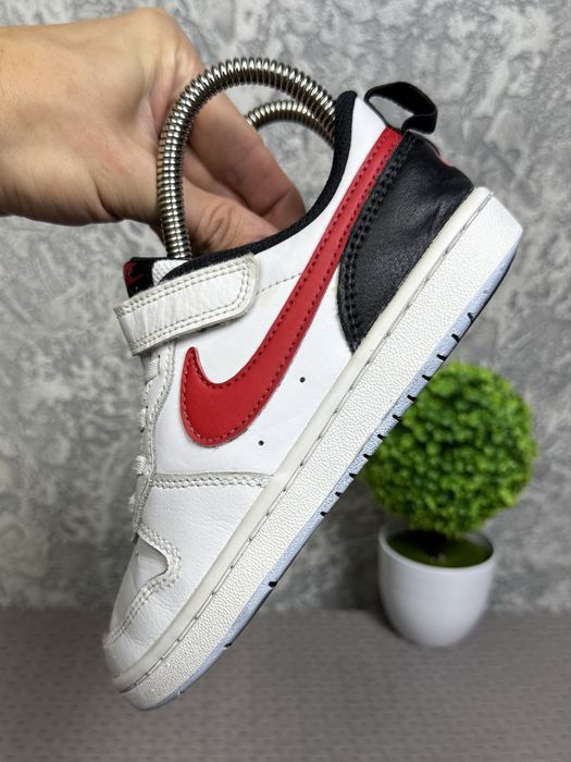 Nike Court Borough Low 2 кроссовки 32 размер детские кожаные белые