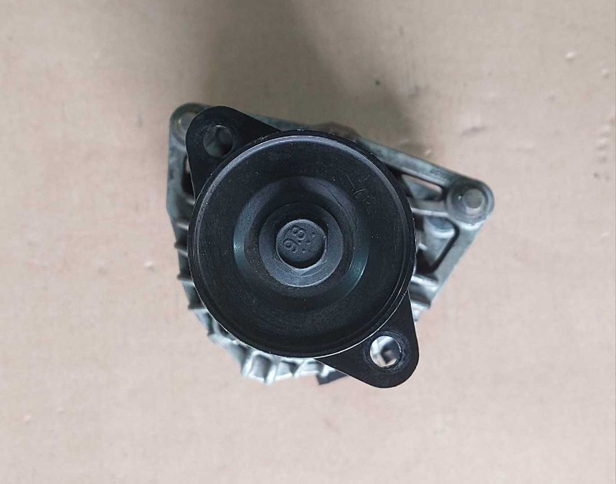 Alternador FORD FOCUS MK1 1.8 TDDI