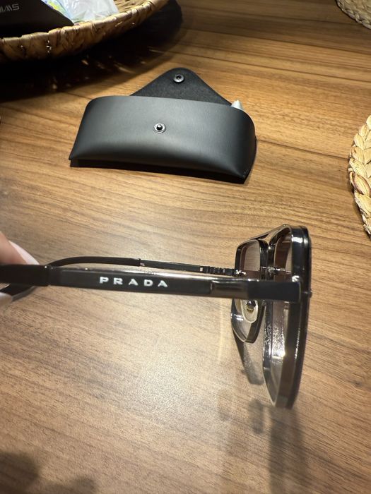 Prada okulary przeciwsłoneczne