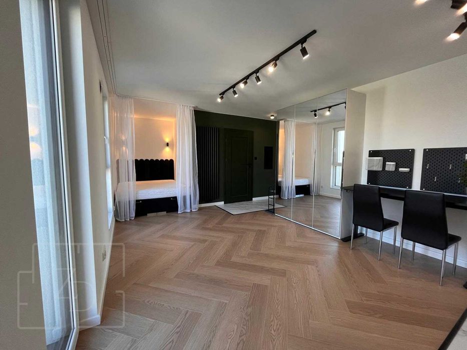 Pierwszy najem | Studio w ścisłym centrum | Basen, Sauna, Boisko| 200m od Uczelni!