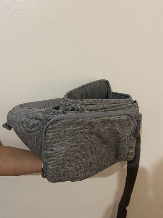 Chicco Hip Seat Carrier64552361021570126