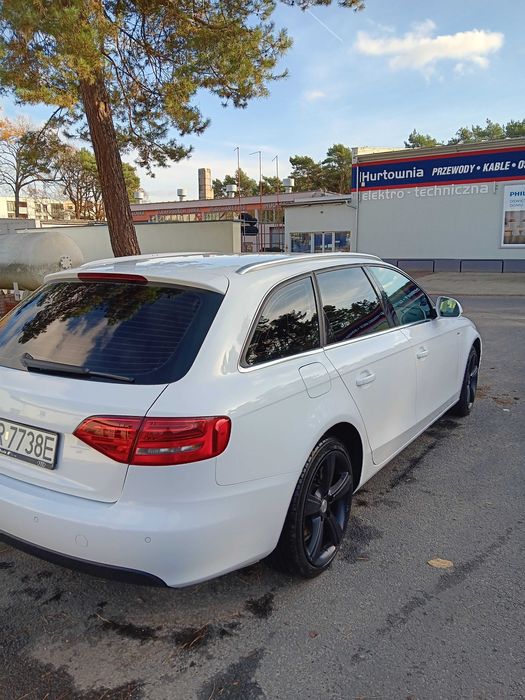 SPRZEDAM  zamiana Audi a4b8