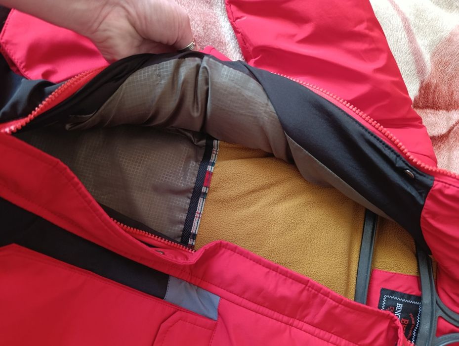 Продам зимову куртку