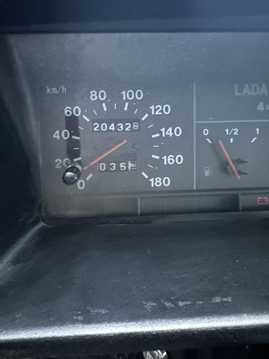 Продам ВАЗ 21214 Niva