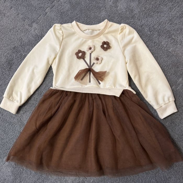 зріст 110-116 , Сукня для дівчинки