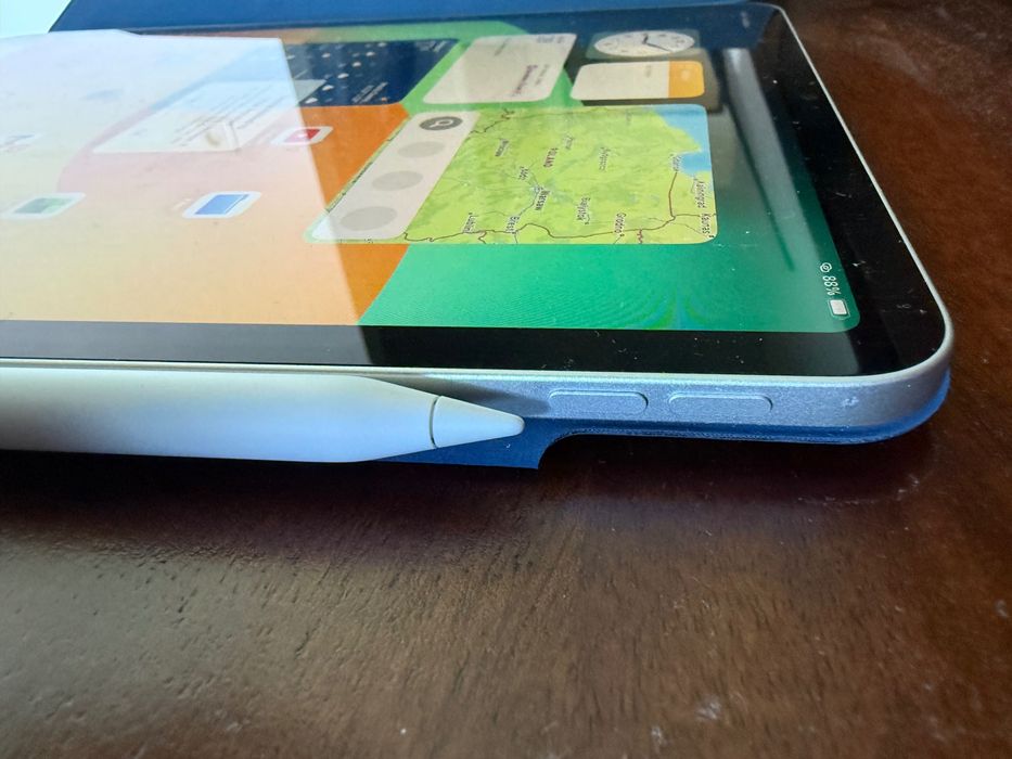 IPad Pro 11 M2 128GB Wi-Fi + Apple Pencil + etui x2