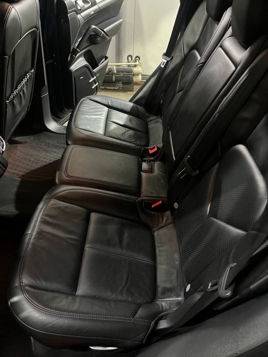 Продам Porshe Cayenne дизель 2013 Состояние идеальное!