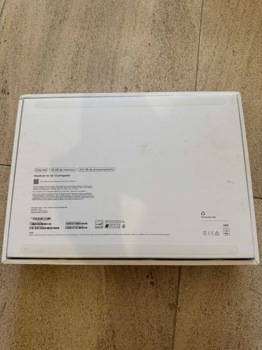 MACBOOK Air 13 M4, 16GRAM, 516GB Armazenamento 2025