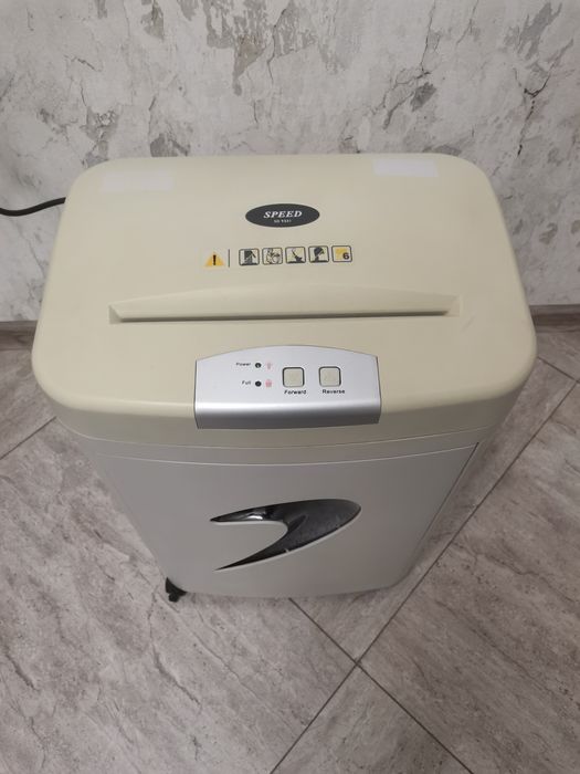 Шредер для документов Speed SD9331