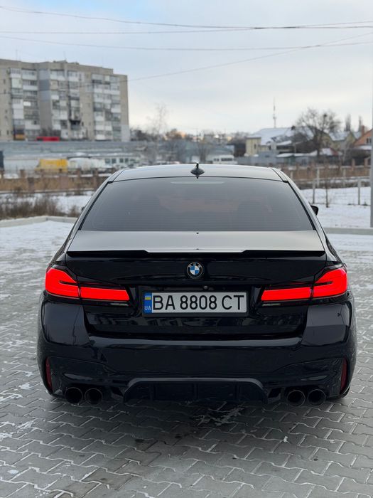 Bmw g30 530i.  .