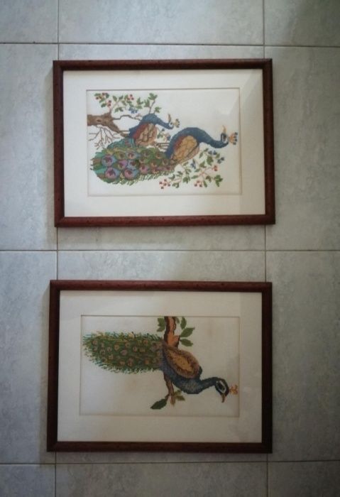 Conjunto de 2 Quadros bordados aPonto Cruz