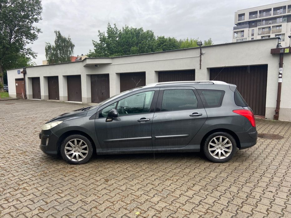 Peugeot 308SW 1.6 kombi panoramiczny dach 6 siedzeń